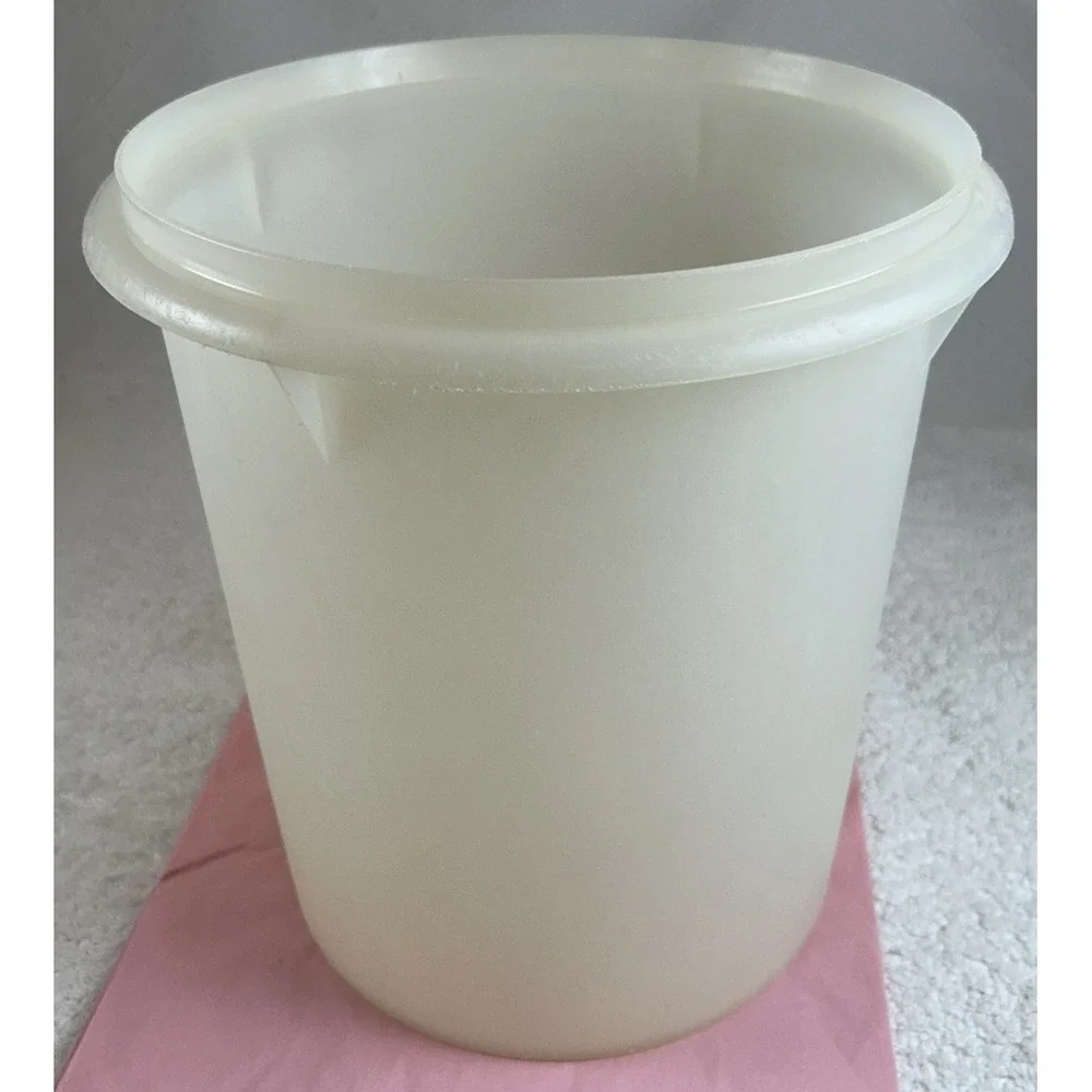 Vintage Tupperware Jumbo 9 Qt Sheer Storage Canister Container w/Snap Lid